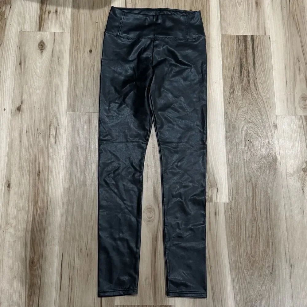 Bagatelle Faux Leather Black Lined Leggings Women’s Small